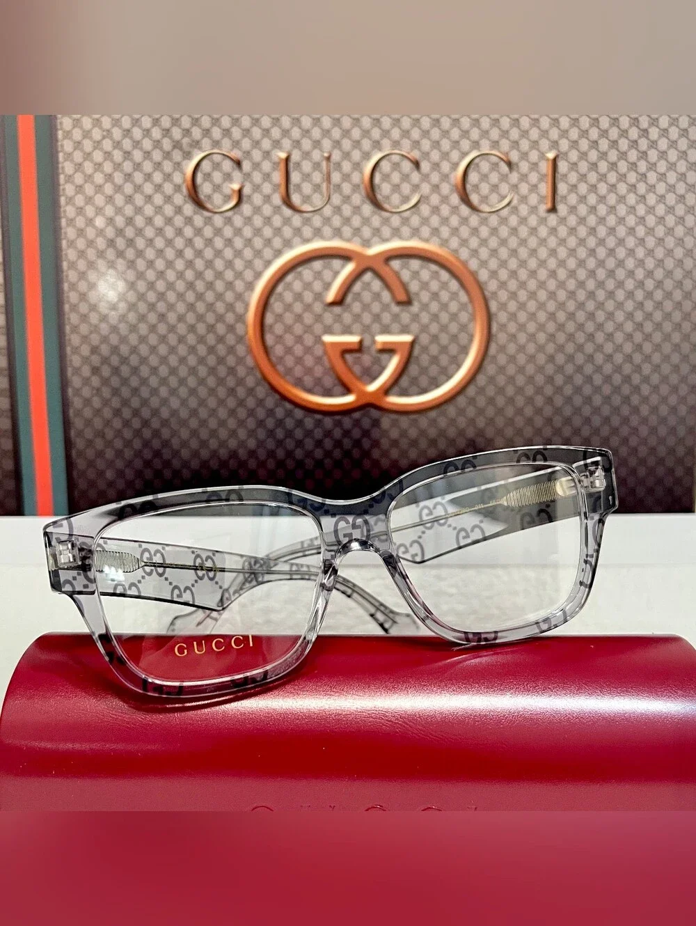 Gucci elevate your